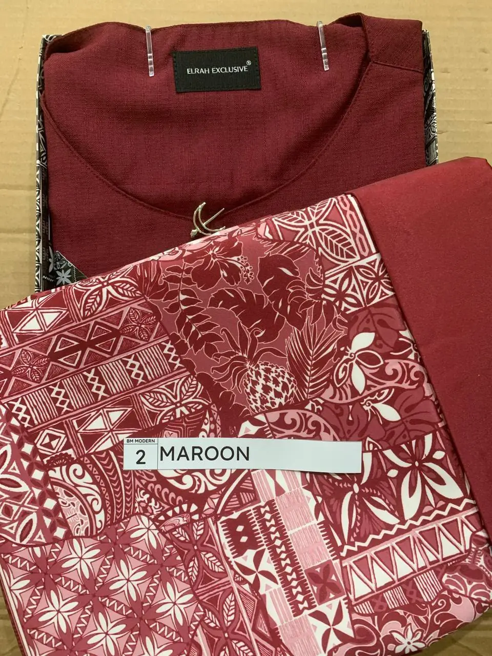 Teluk Belanga Modern Maroon (2)